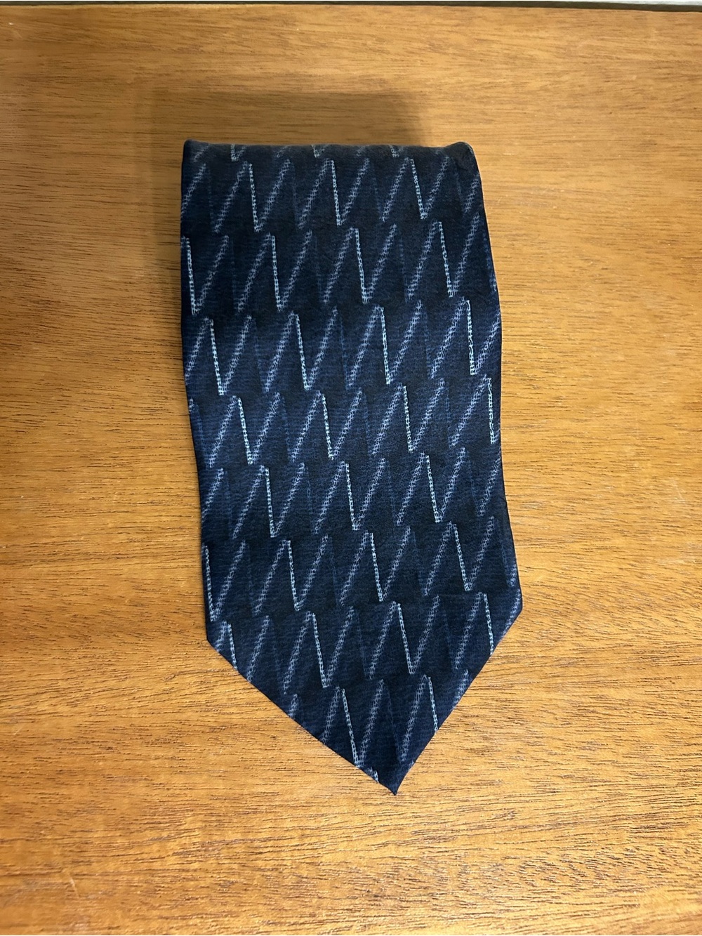 Dockers 100% Silk Navy Blue Tie with Subtle Zigzag Texture